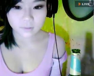 momo520 聊天室影音網